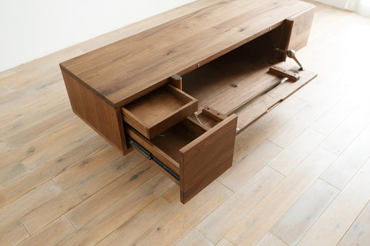 Y HOPE - TV Board