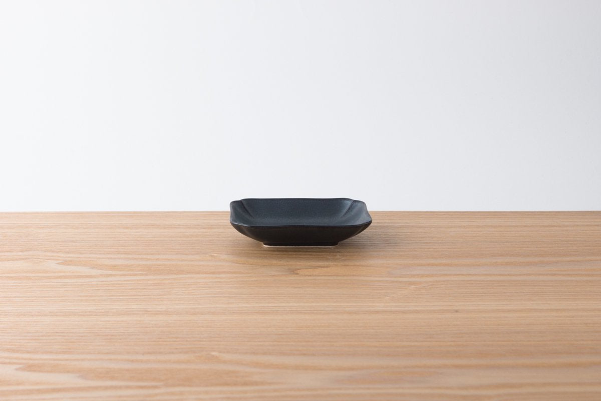 KIHARA - Small Oblone Plate Black