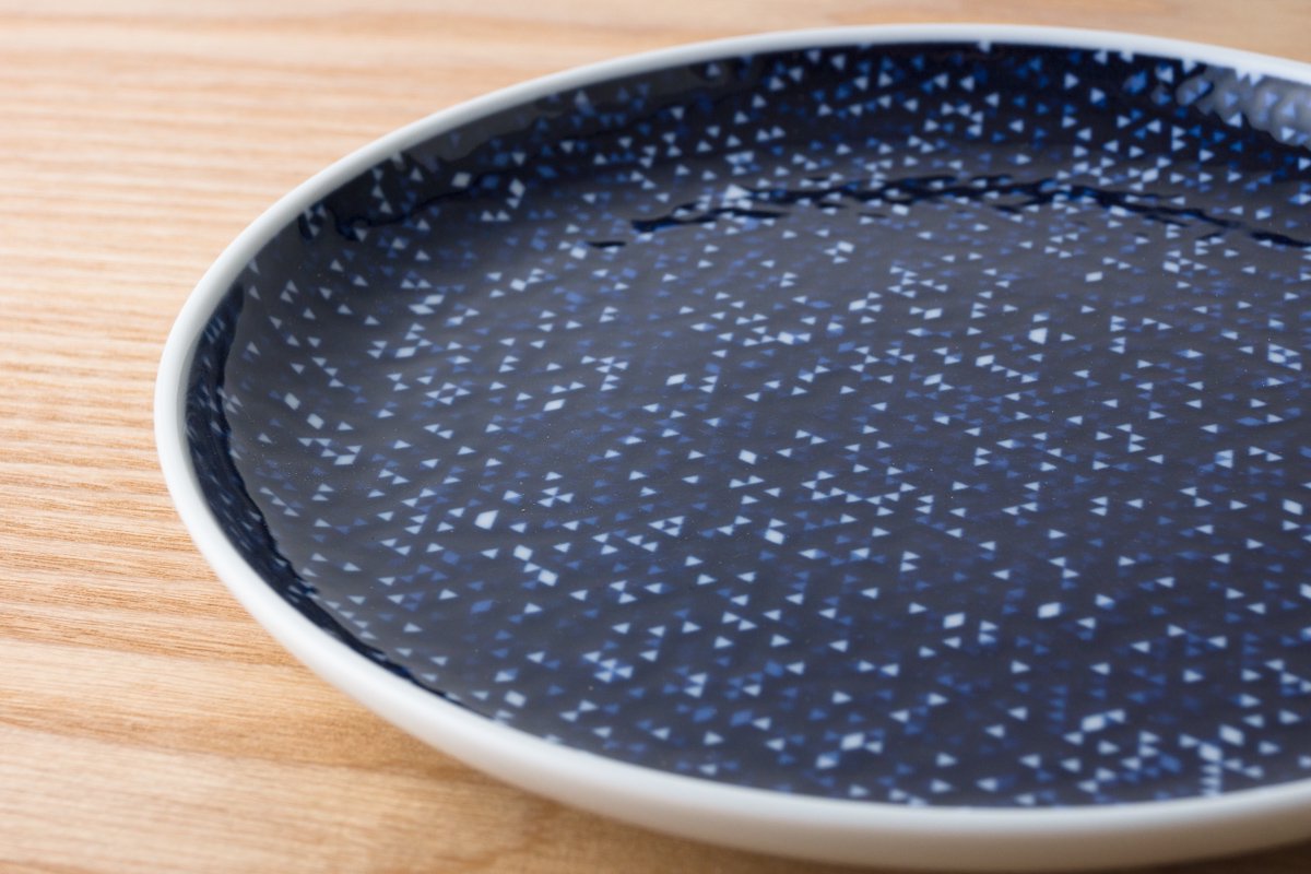 KIHARA- Plate Triangle