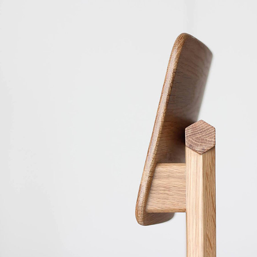 FLO- Dinsor Dining Chair