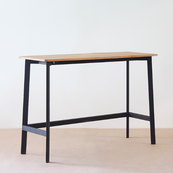 FLO - Angle Pantry Table