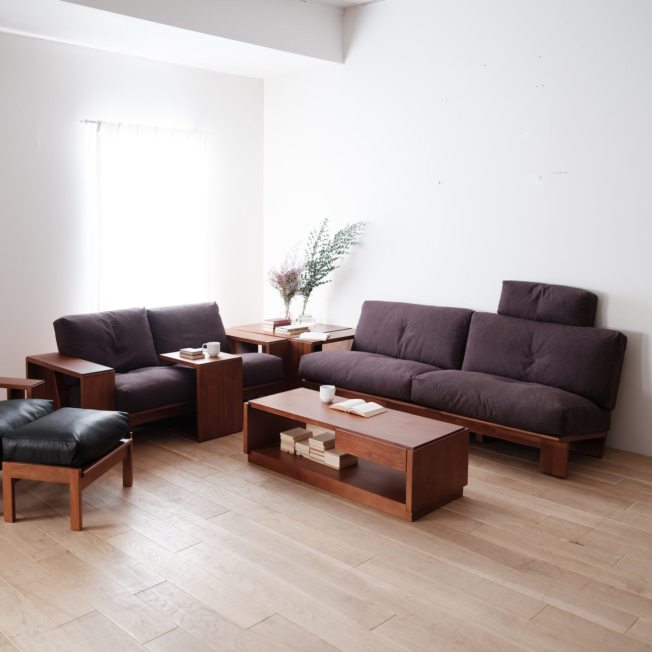 PURO - One Arm Sofa