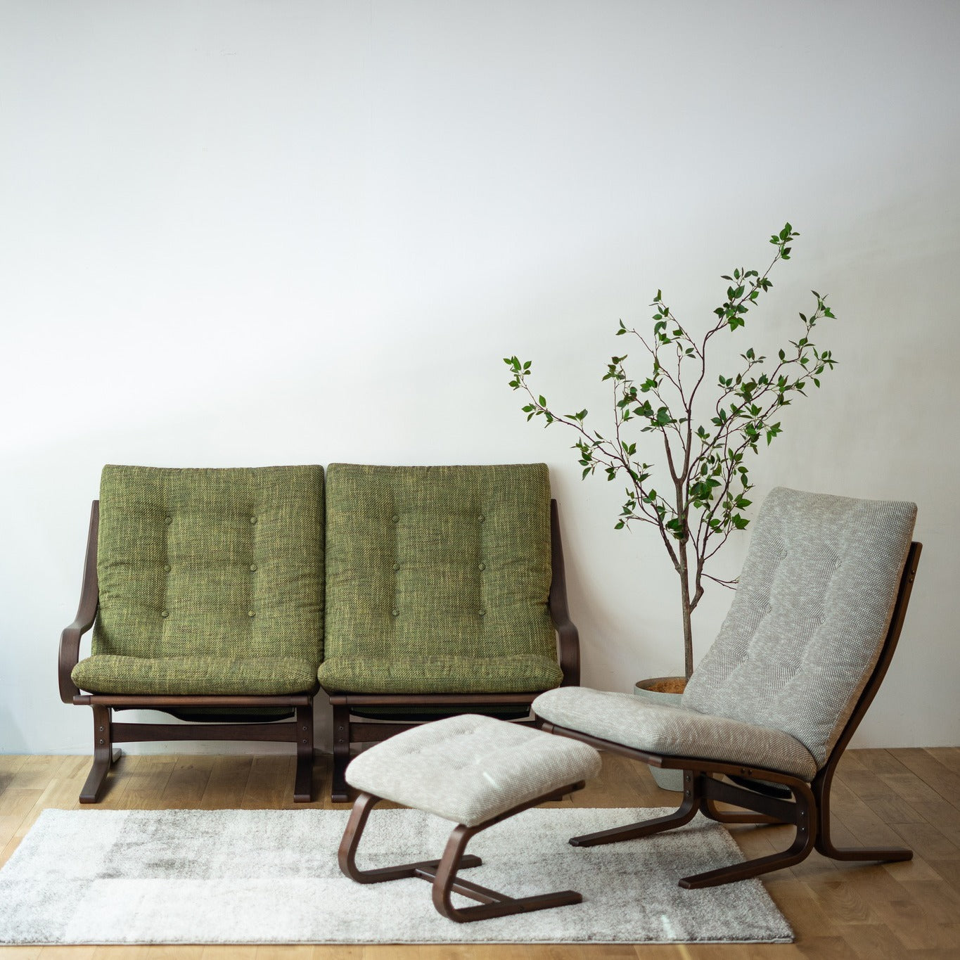 Fuji Furniture - Agio Chair (Wide)
