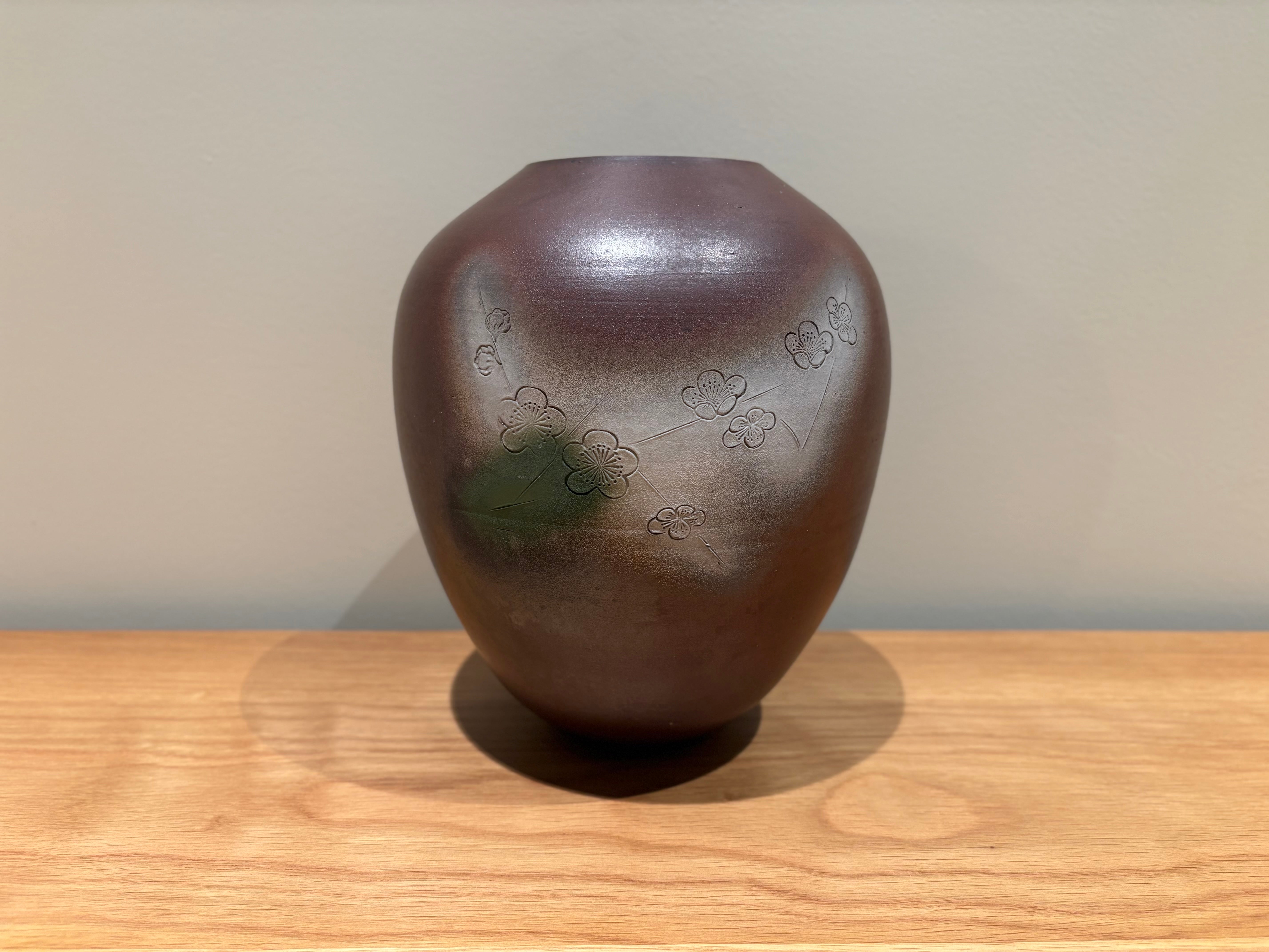 Plum blossom Vase