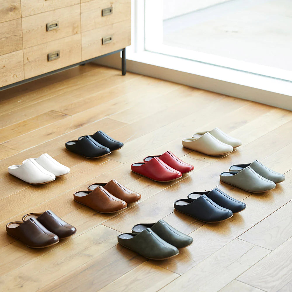 FRONTIER - Room's Slippers