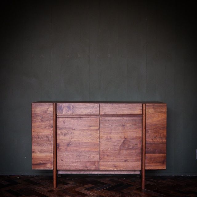 Y HOPE - Side Board 133