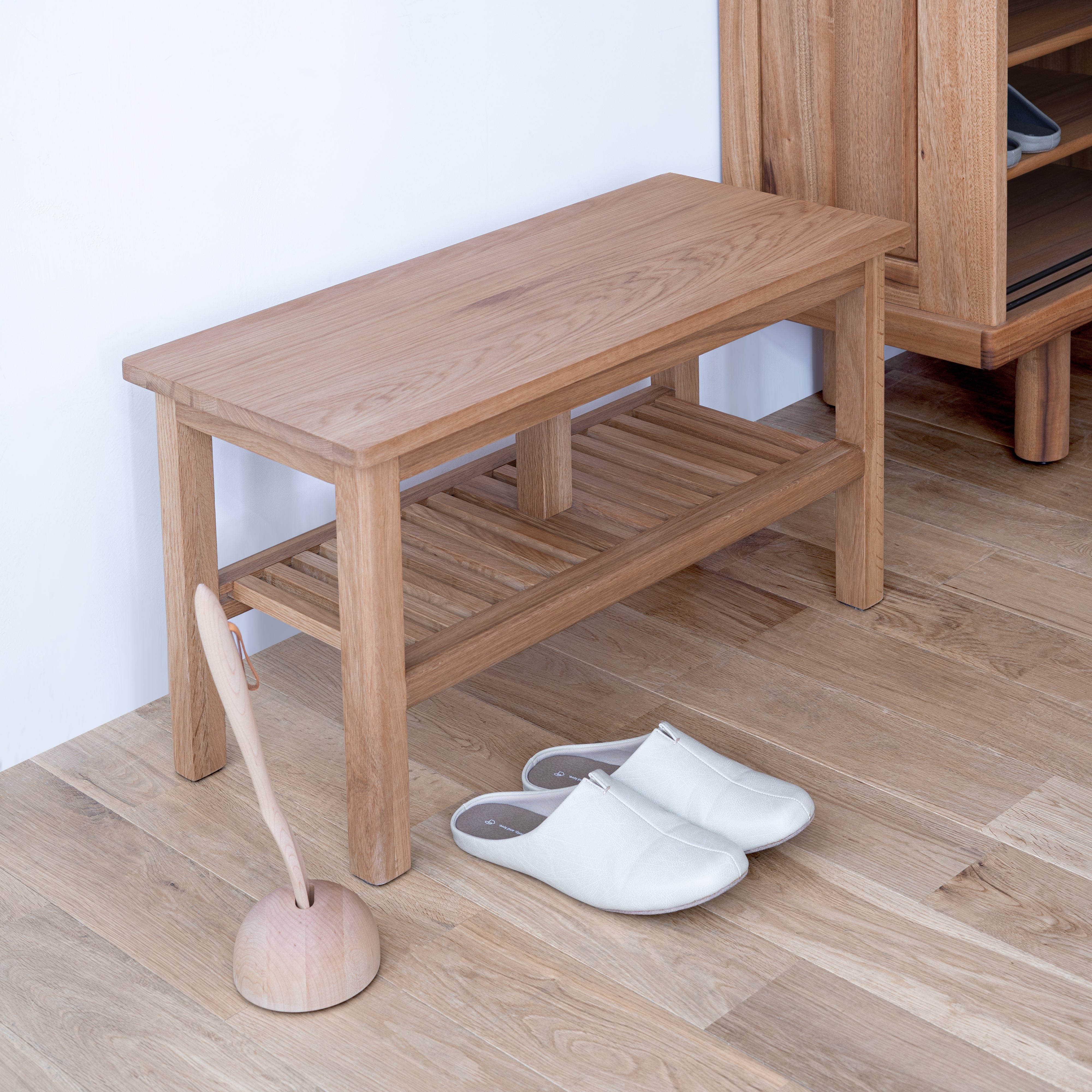 FLO - Frame Shoe Bench