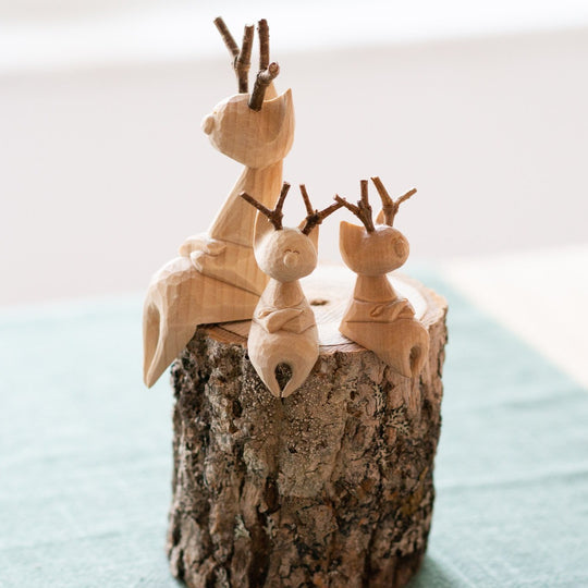 ポンション人形館 Ponshon Ningyo-kan - DEER