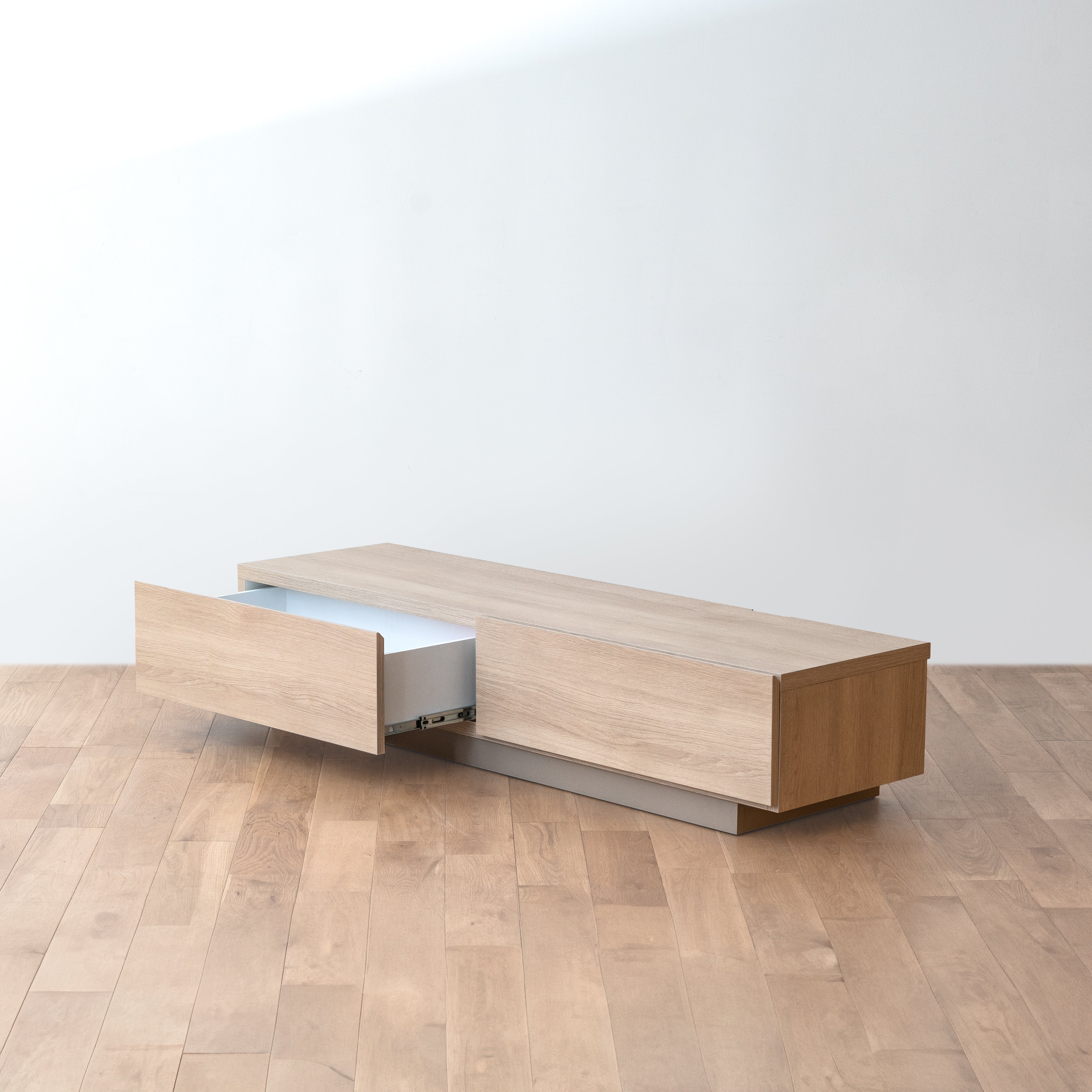 KAWAGUCHI KAGU - FOGGY TV Board