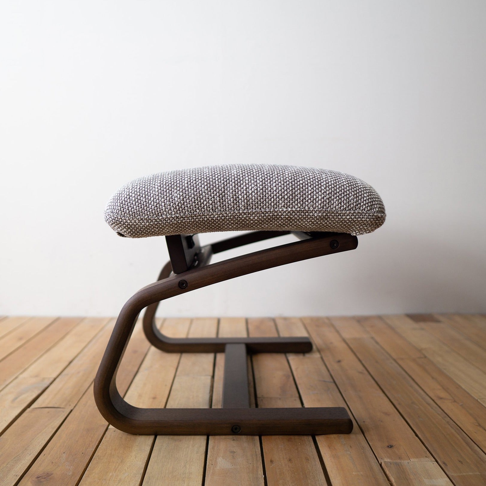 Fuji Furniture - Agio Stool (Slim)