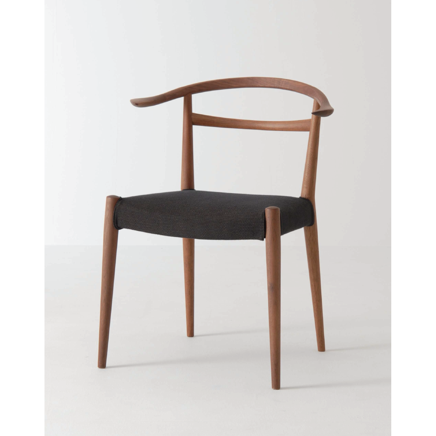 Nissin - WOC-131 Dining Chair