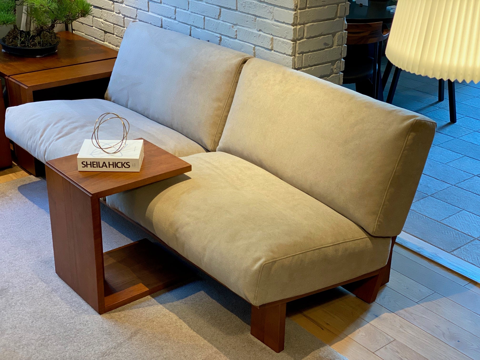 PURO - One Arm Sofa