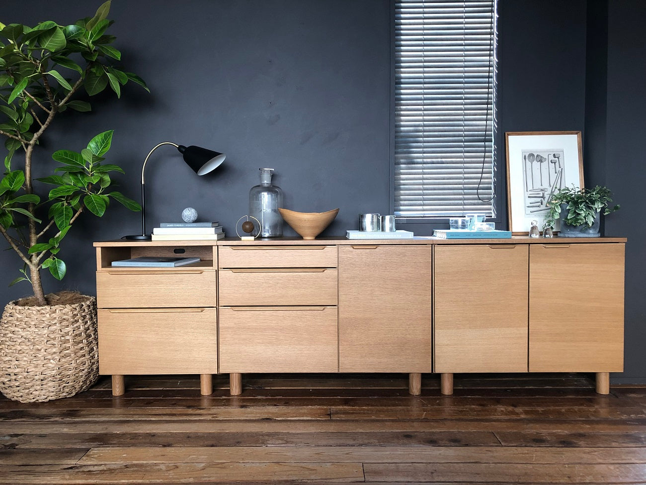 SALA - Chest & Board 098