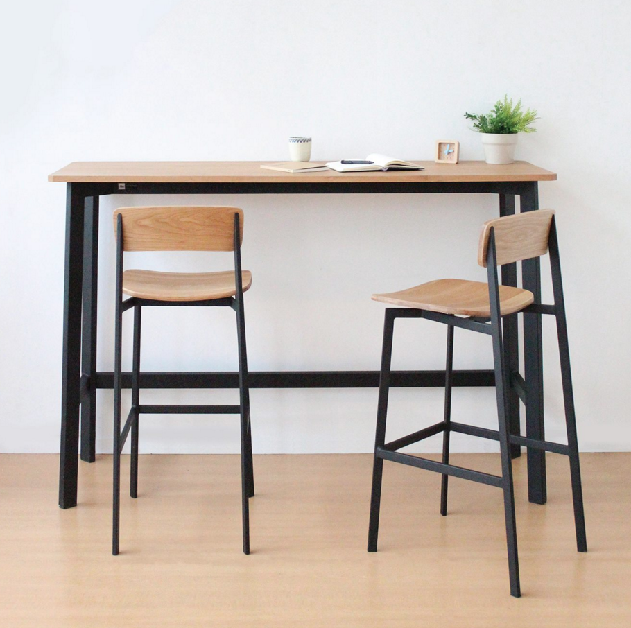 FLO - Angle Pantry Table