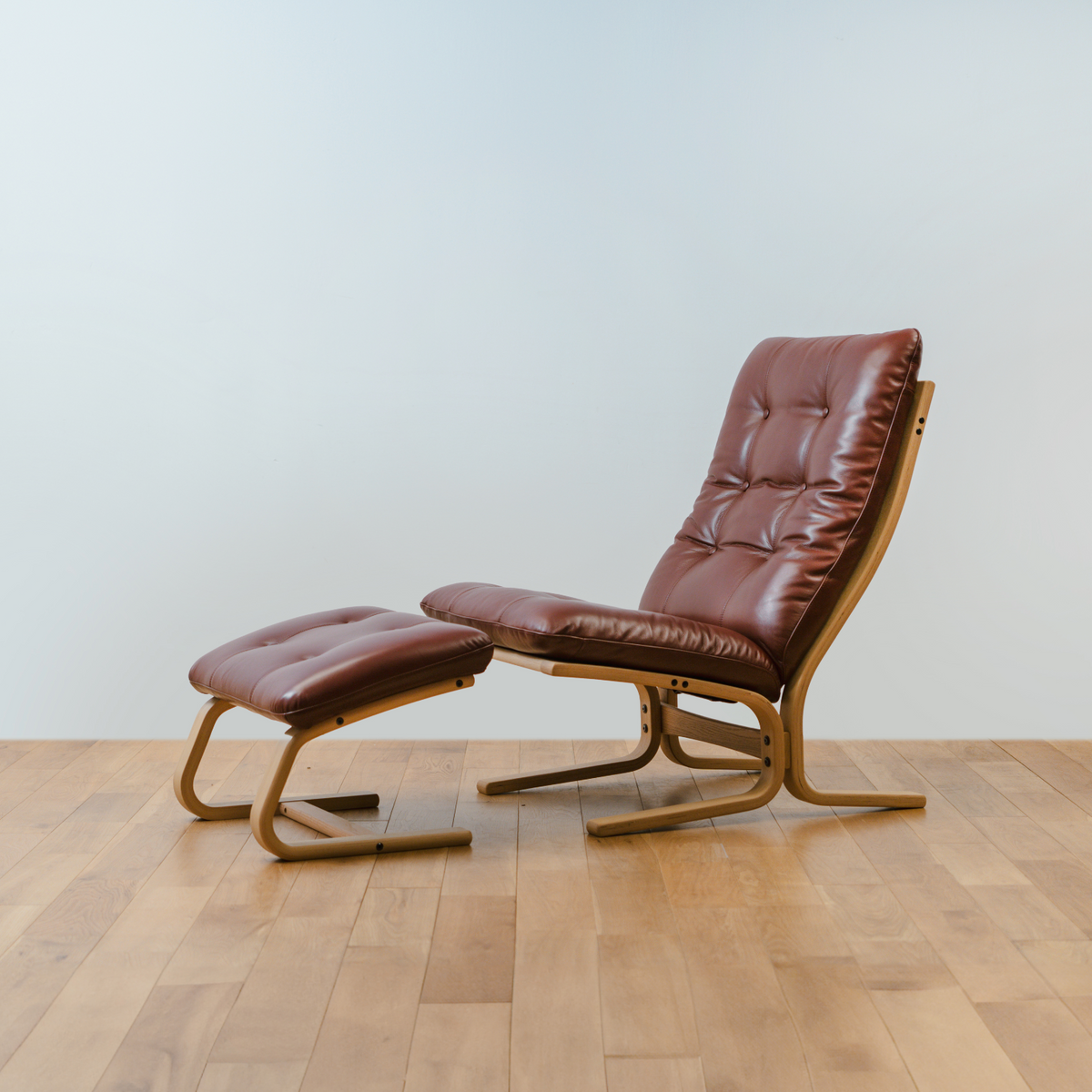 Fuji Furniture - Agio Sofa (Slim)