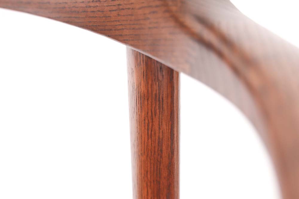 shirakawa - Tres Rapt Arm Chair