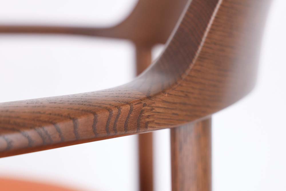 shirakawa - Tres Rapt Arm Chair