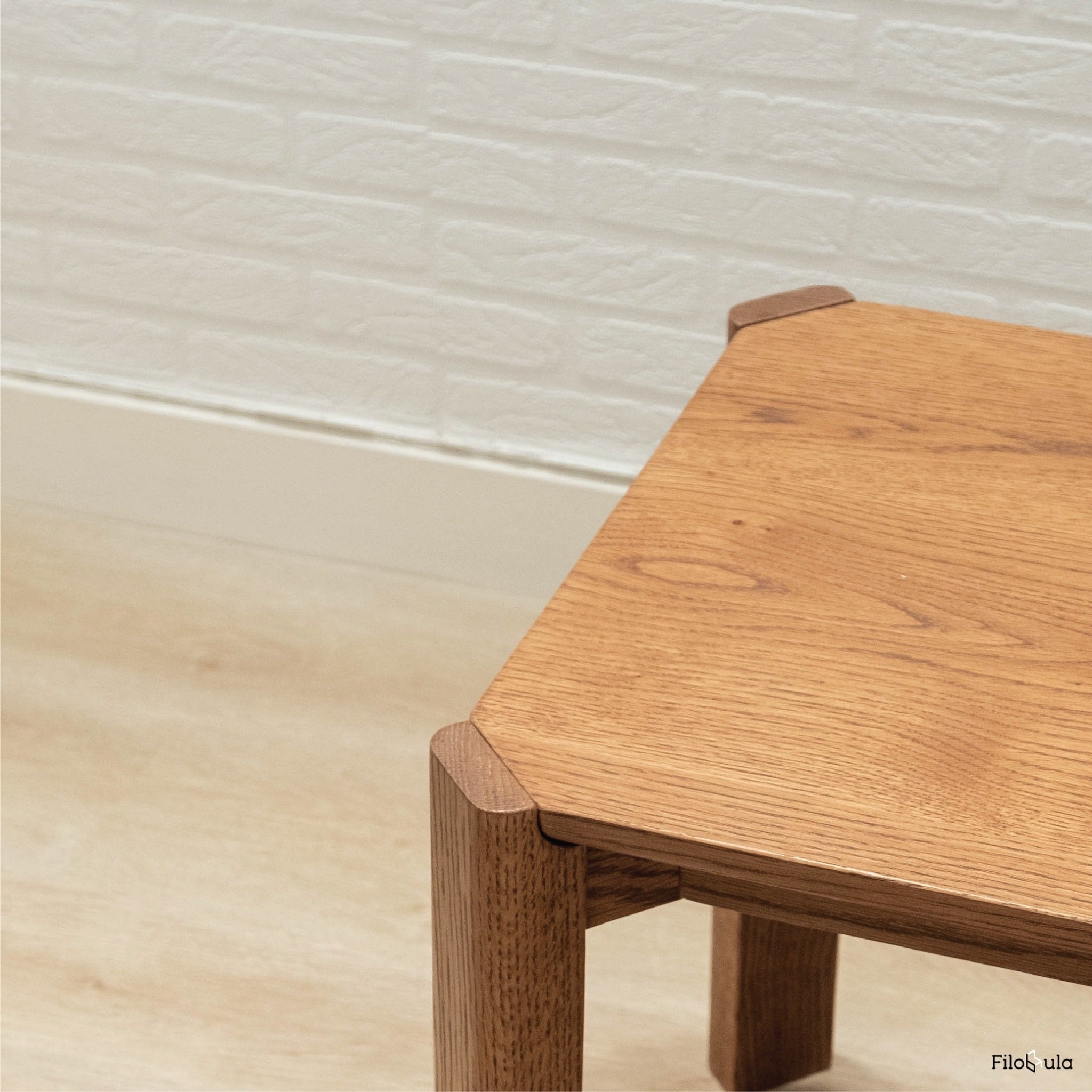 Filobula - Slon Bench