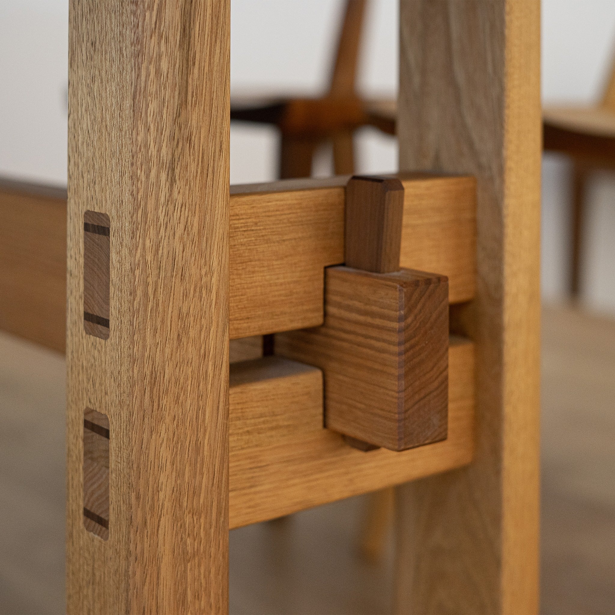 shirakawa - TAKUMI Dining Table
