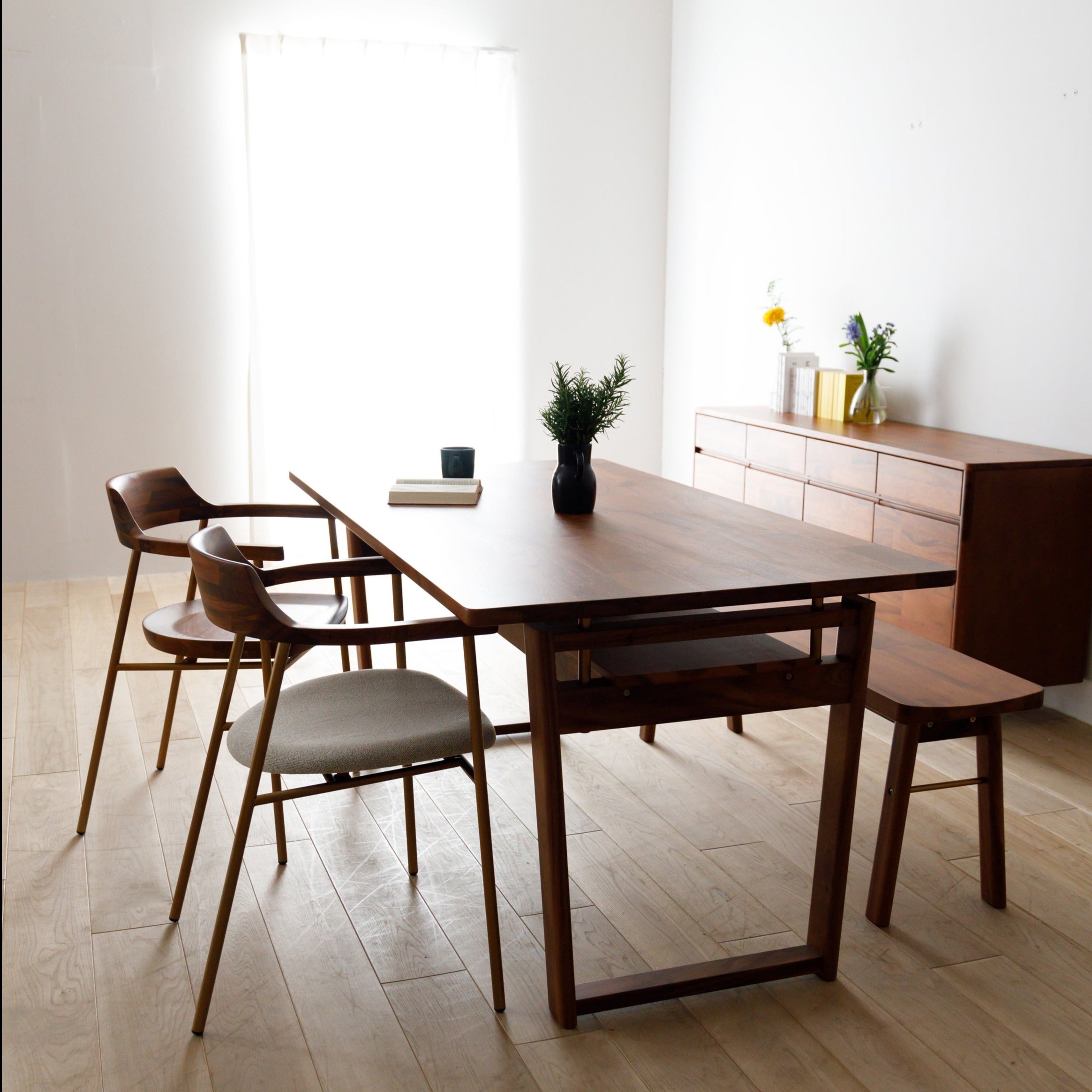 Attivo - Bench