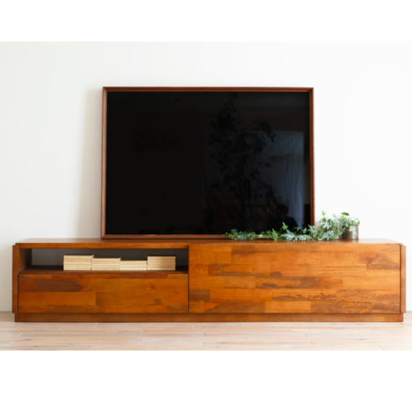 PURO - TV Board