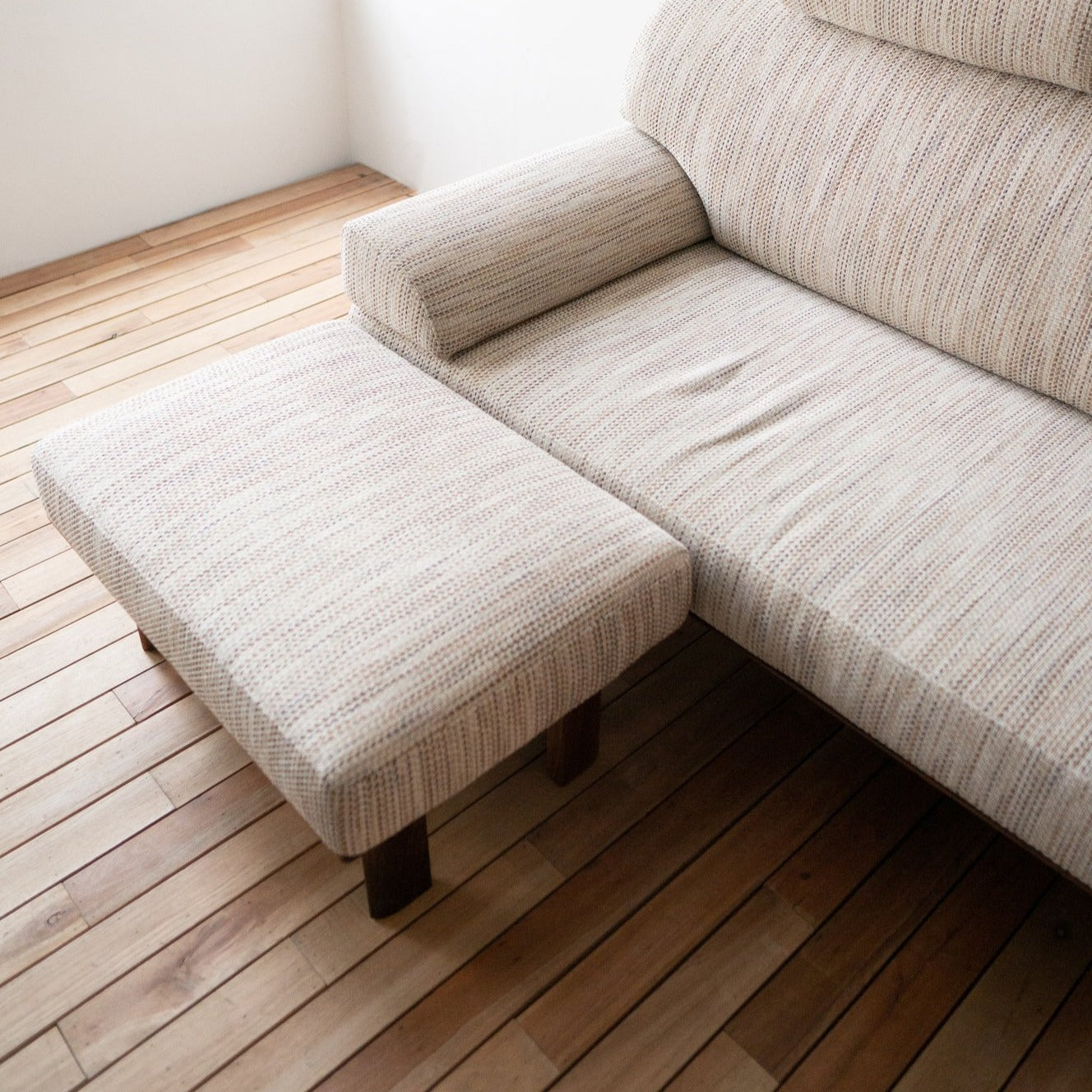 shirakawa - New Rapt Ottoman