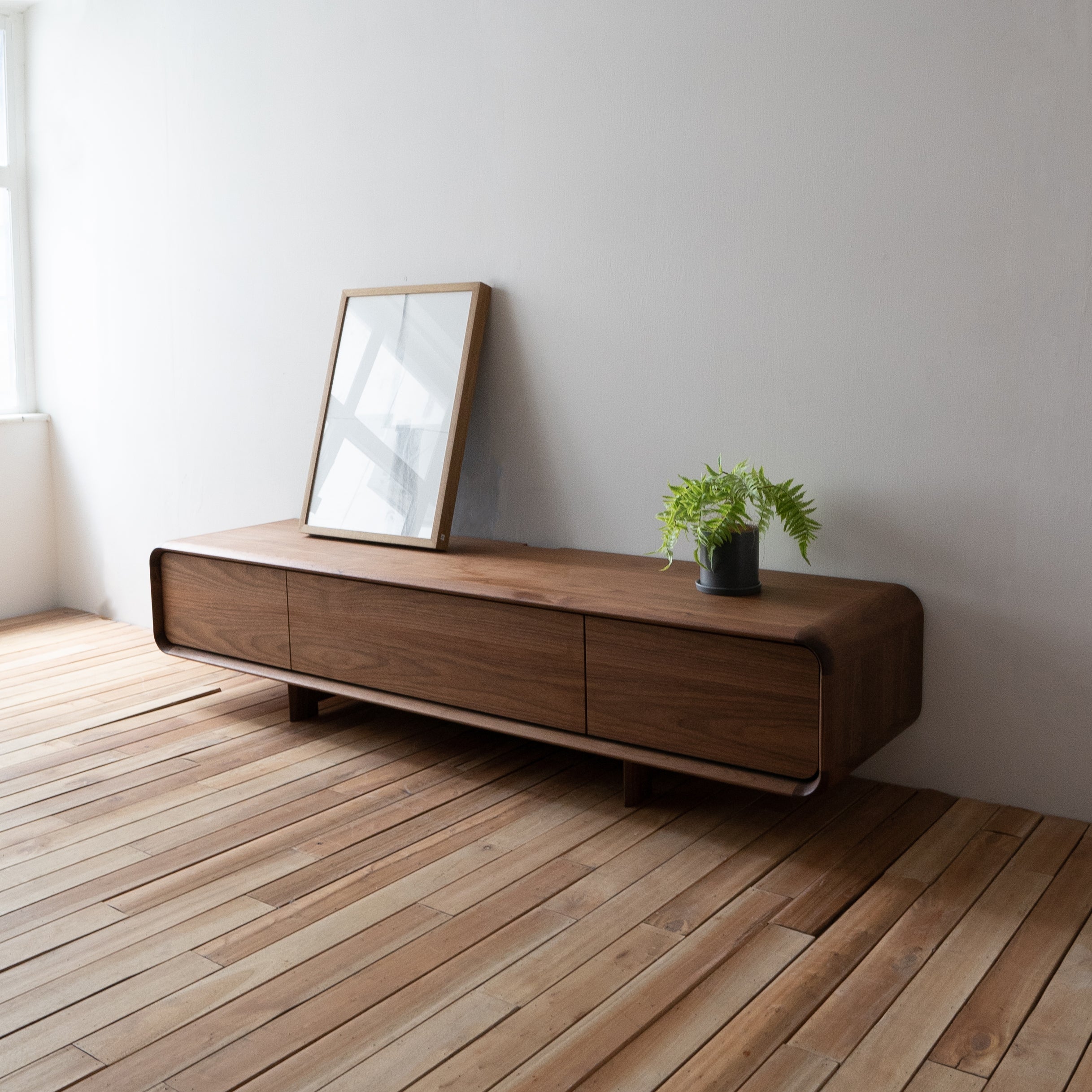 shirakawa - New Rapt TV Board