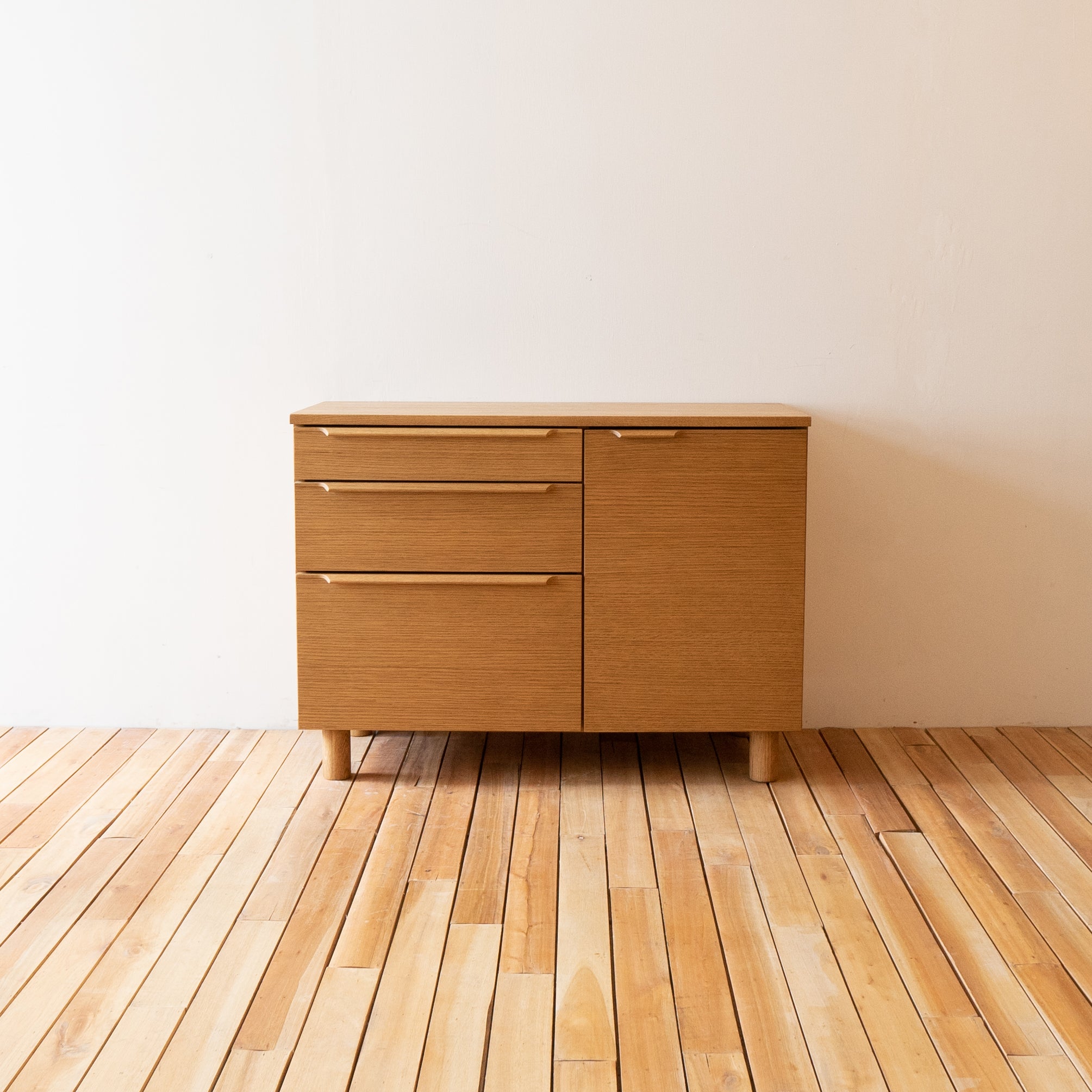 SALA - Chest & Board 098