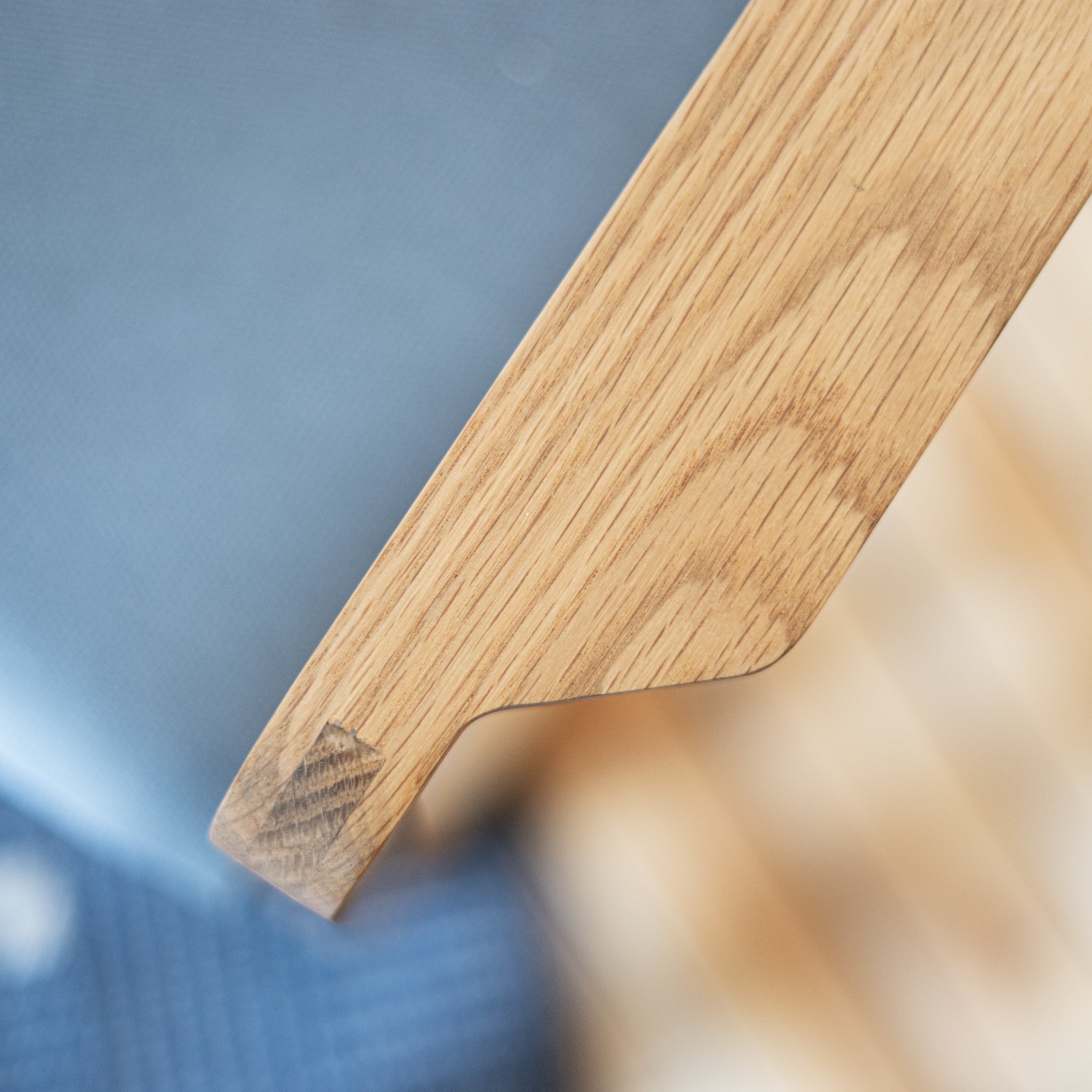 FLO - Frame Arm Chair