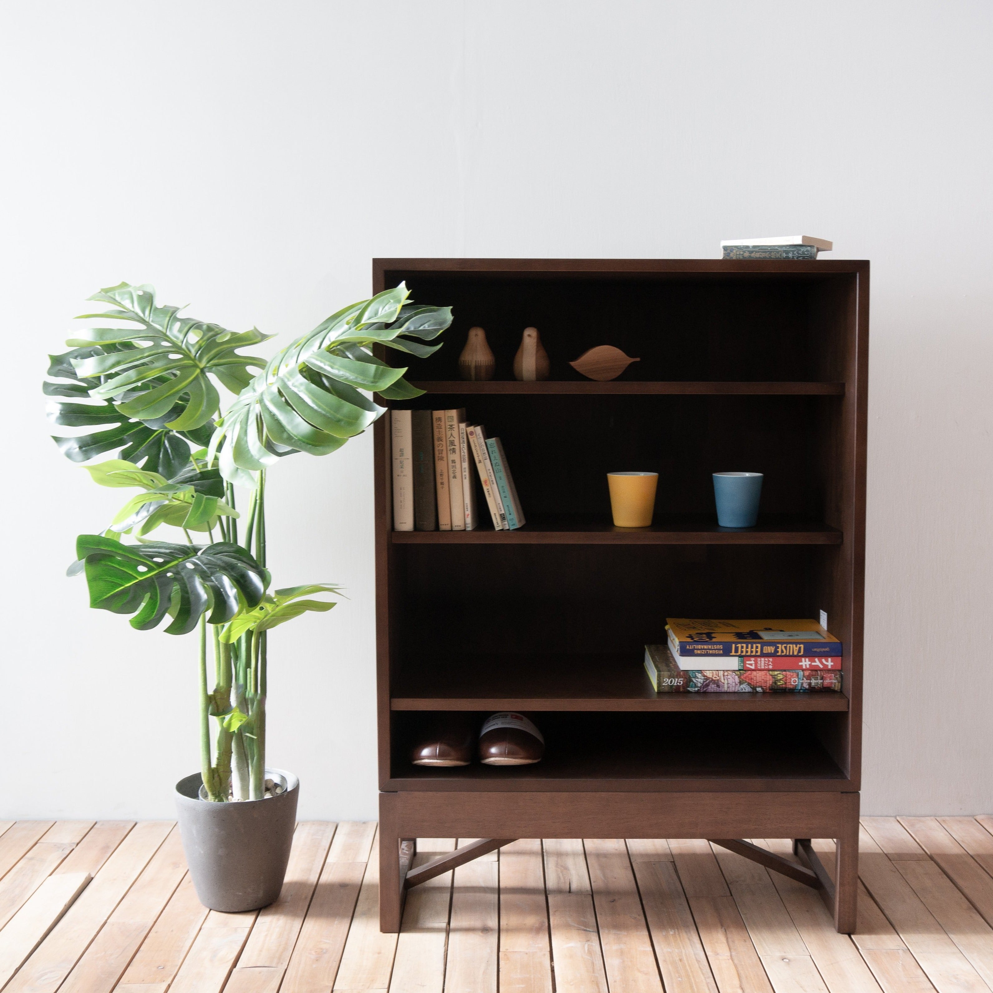 TOCCO - Low Shelf 077