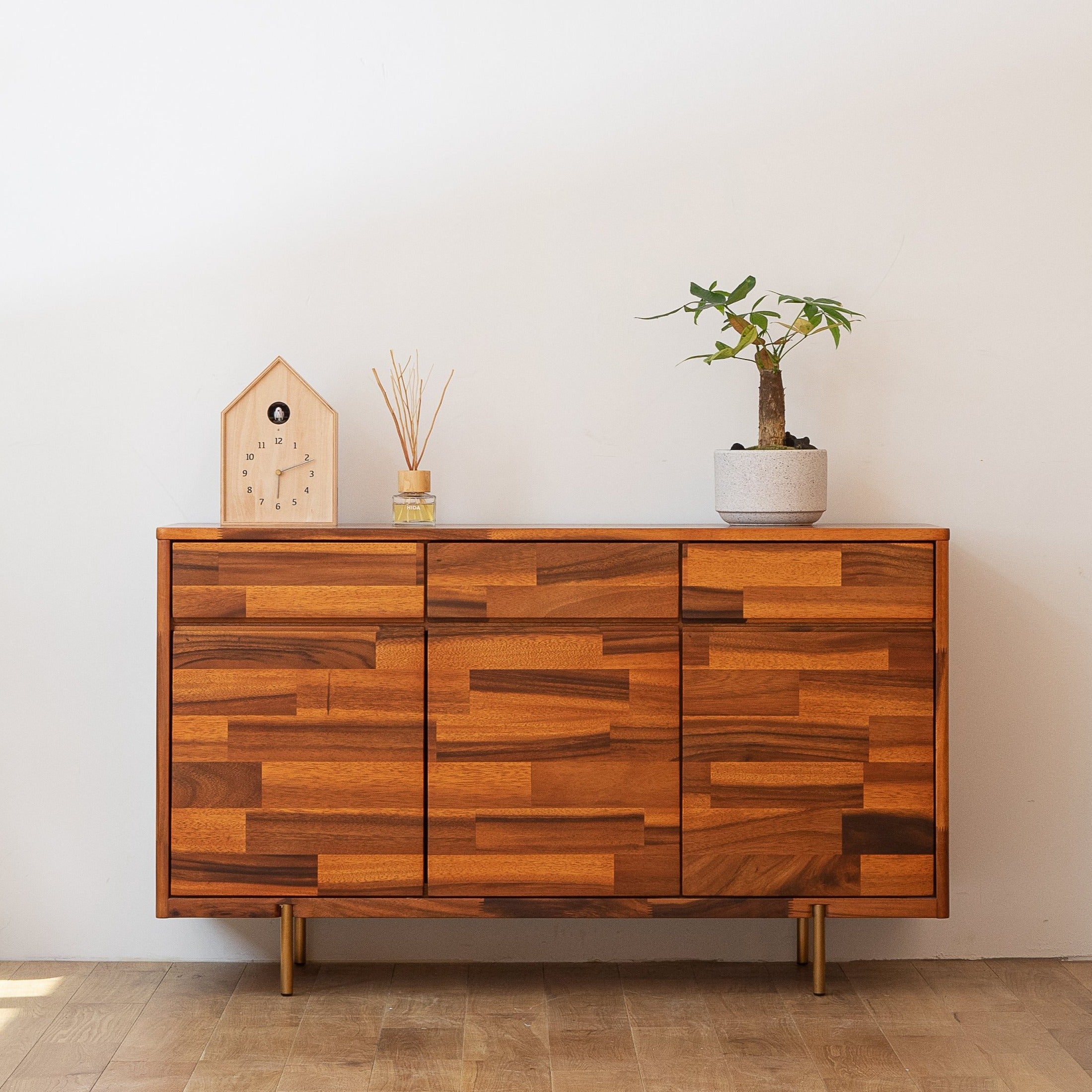 Attivo - Side Board