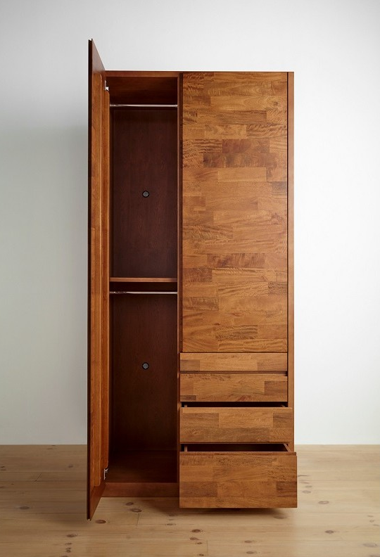 PURO - Wardrobe