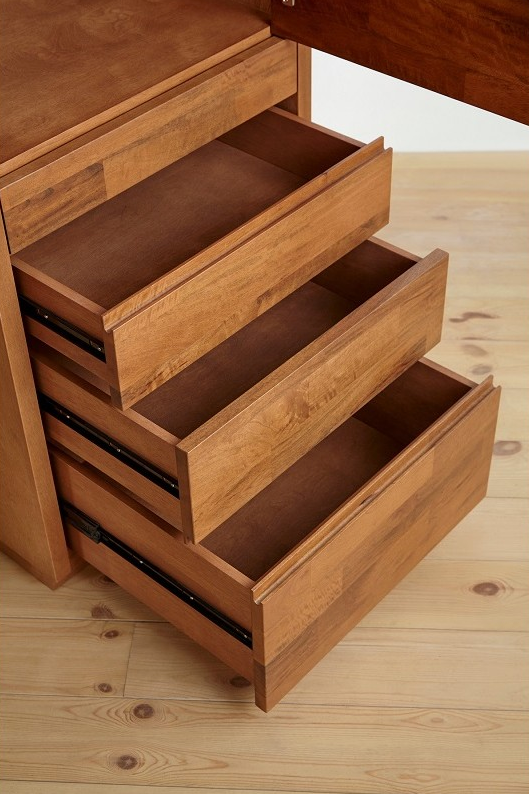 PURO - Wardrobe