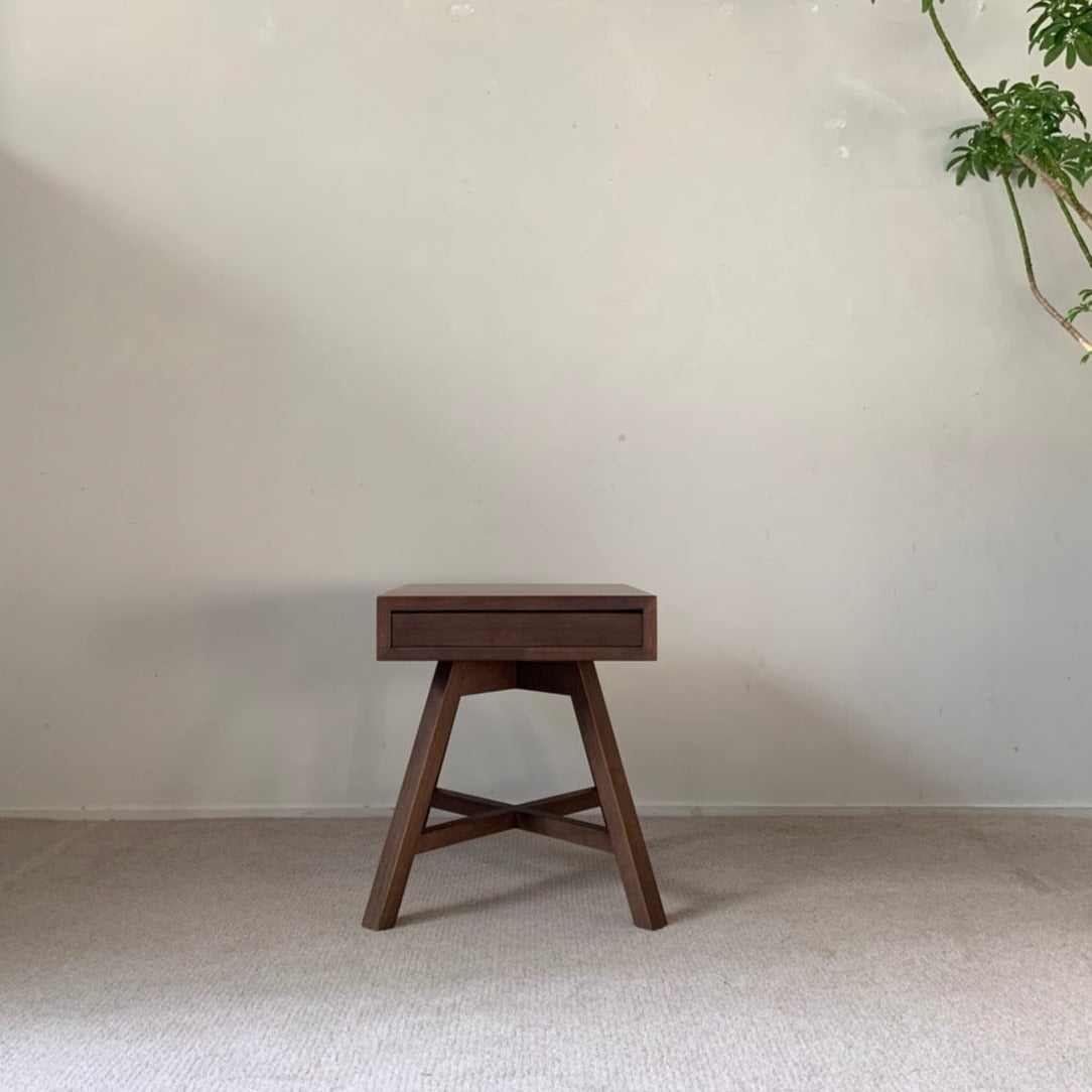 TOCCO - Accessory Table