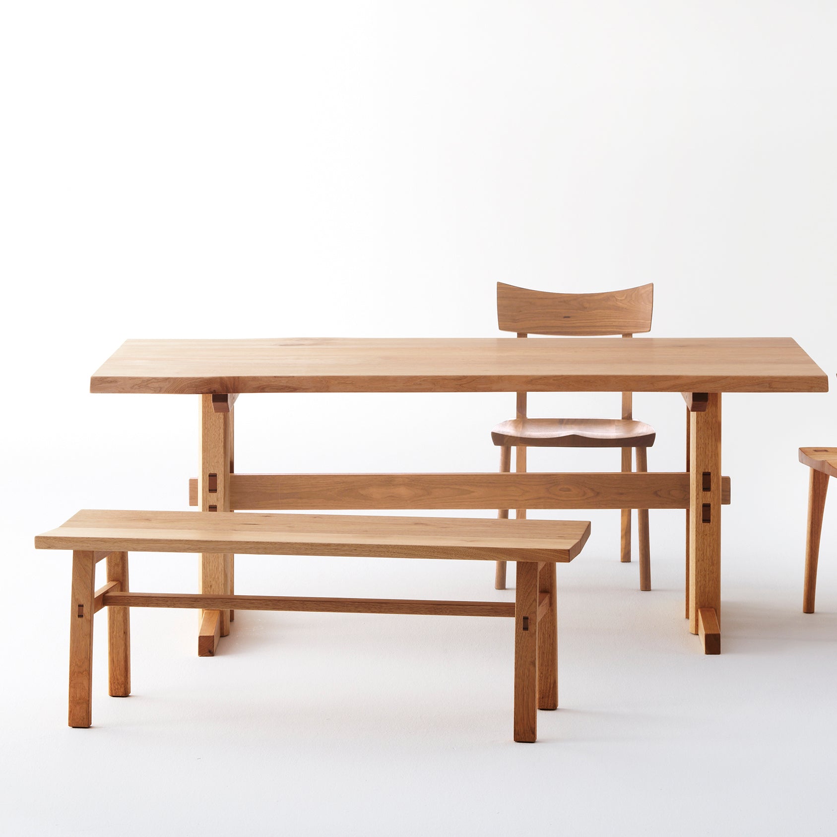 shirakawa - TAKUMI Dining Table
