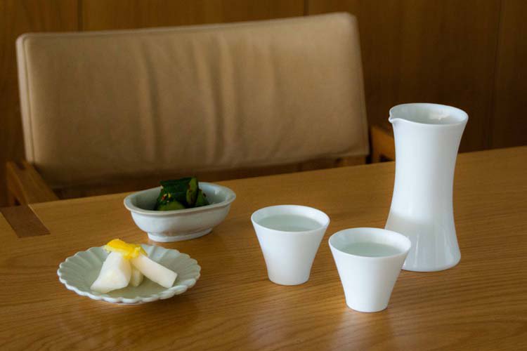 KIHARA - Sake Set White 白磁千段