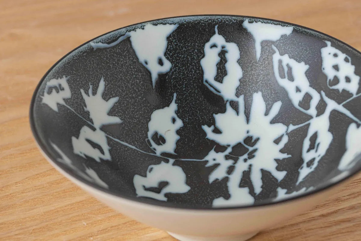 Kihara - Sake Cup  shirosoka Keshiki 平盃 白草花