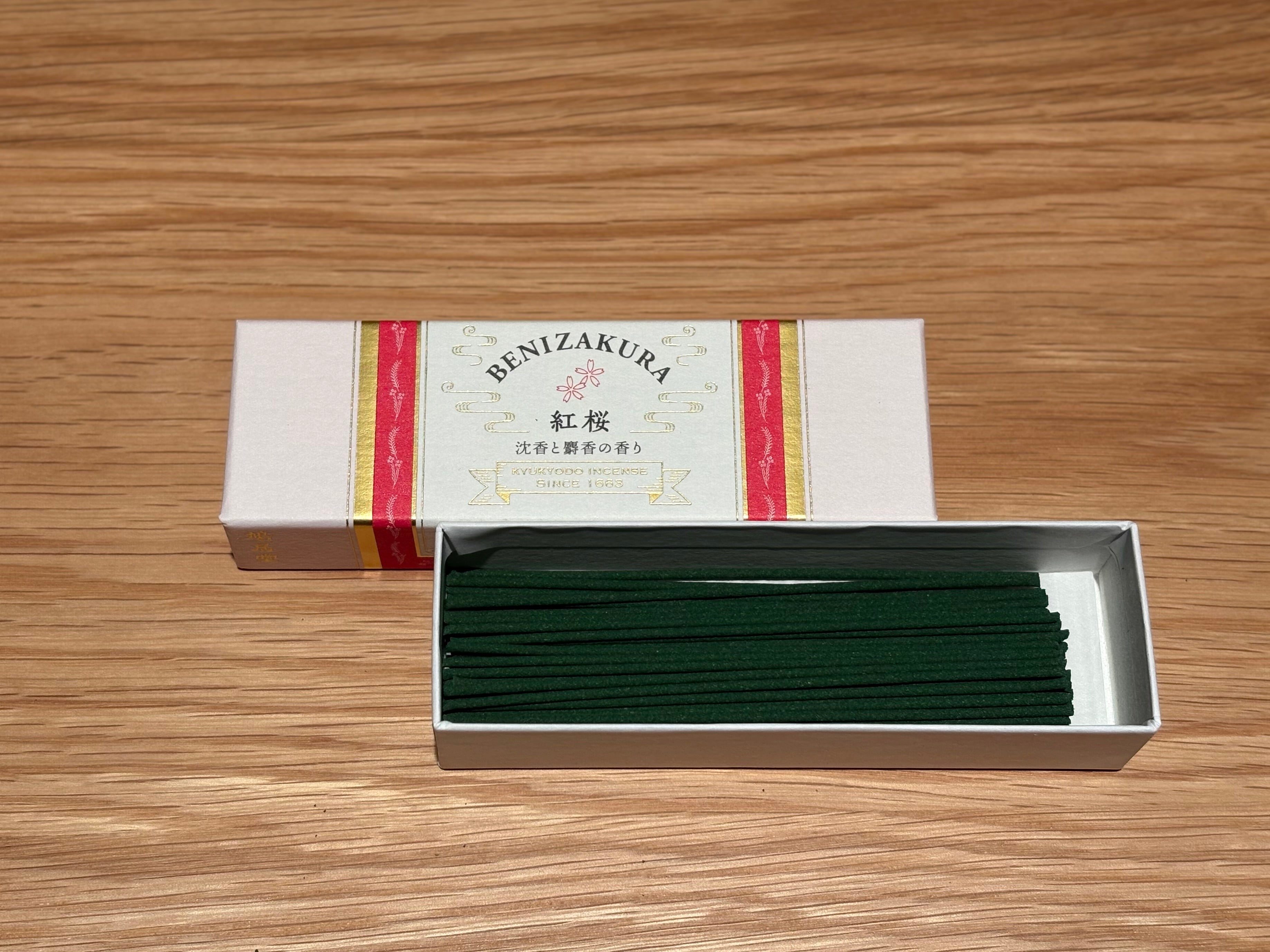 BENIZAKURA(紅桜), Kyukyodo Incense