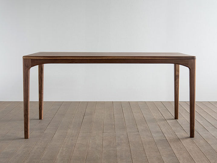 SIKI - North DT Dining Table
