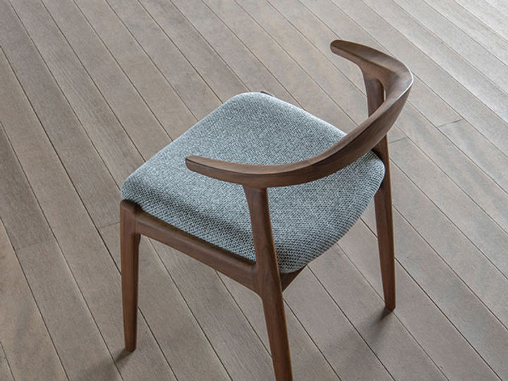 SIKI - OMEGA Semi Arm Chair