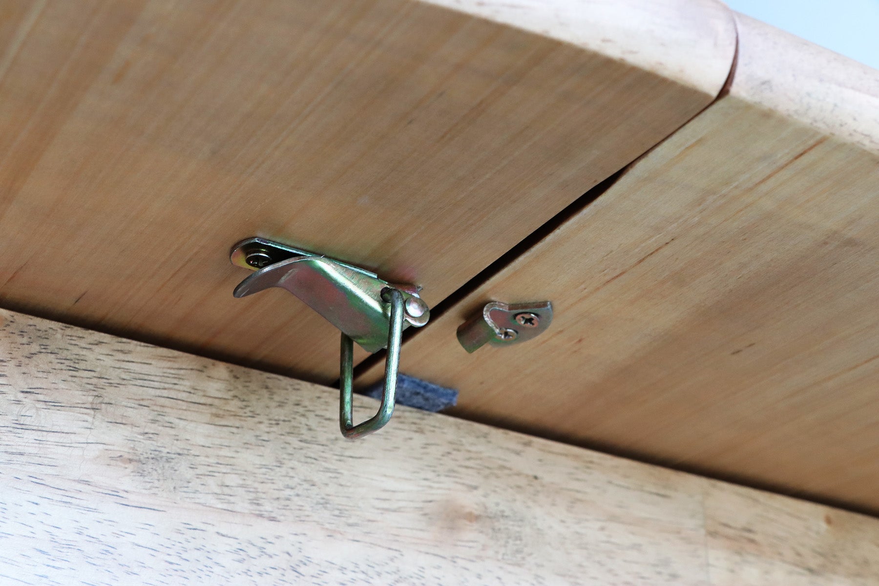 ARG - EX Round Dining Table