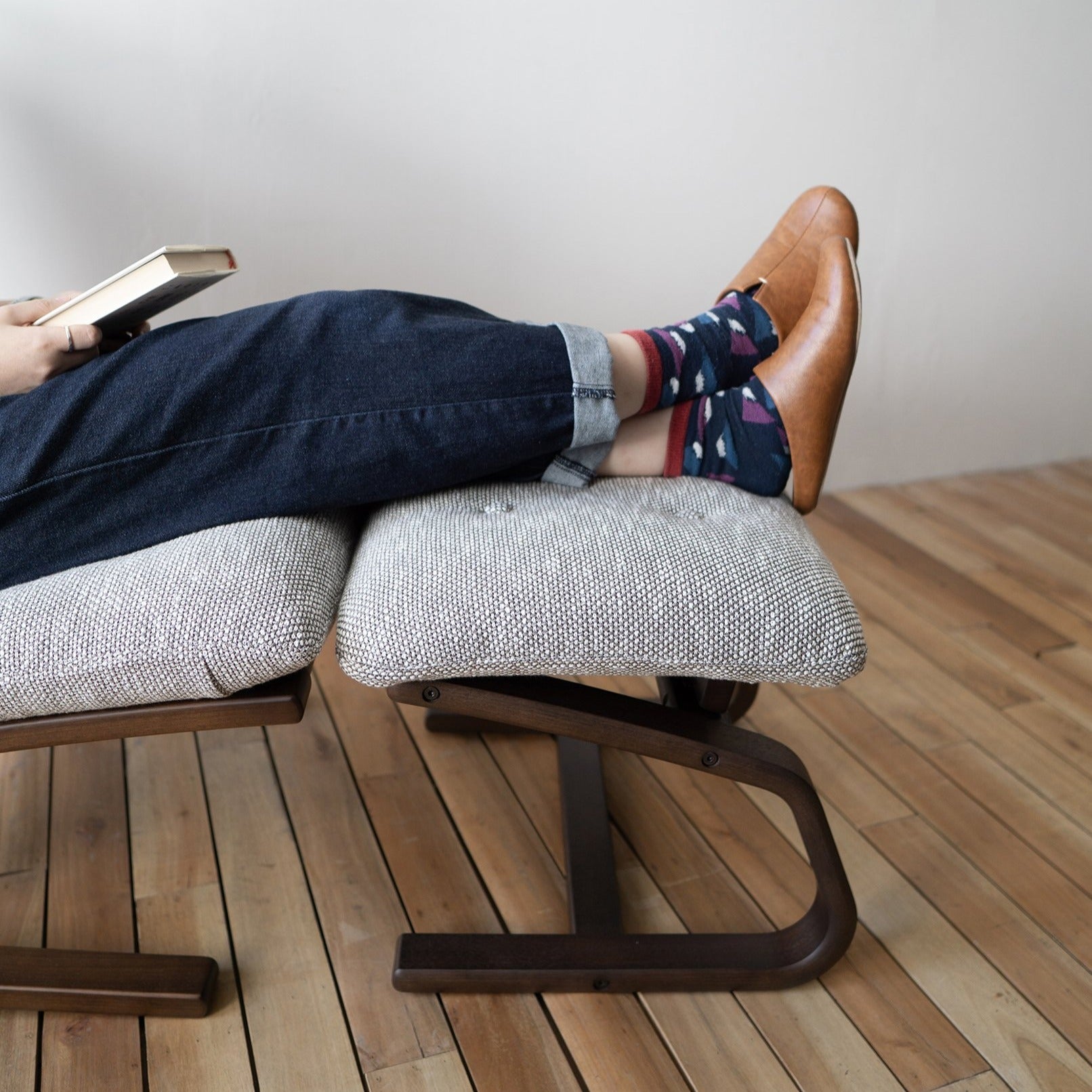 Fuji Furniture - Agio Stool (Slim)