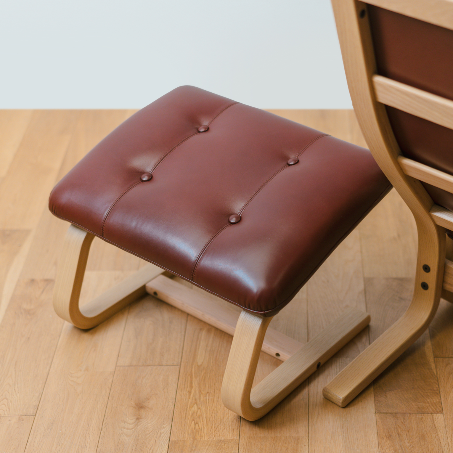 Fuji Furniture - Agio Stool (Slim)