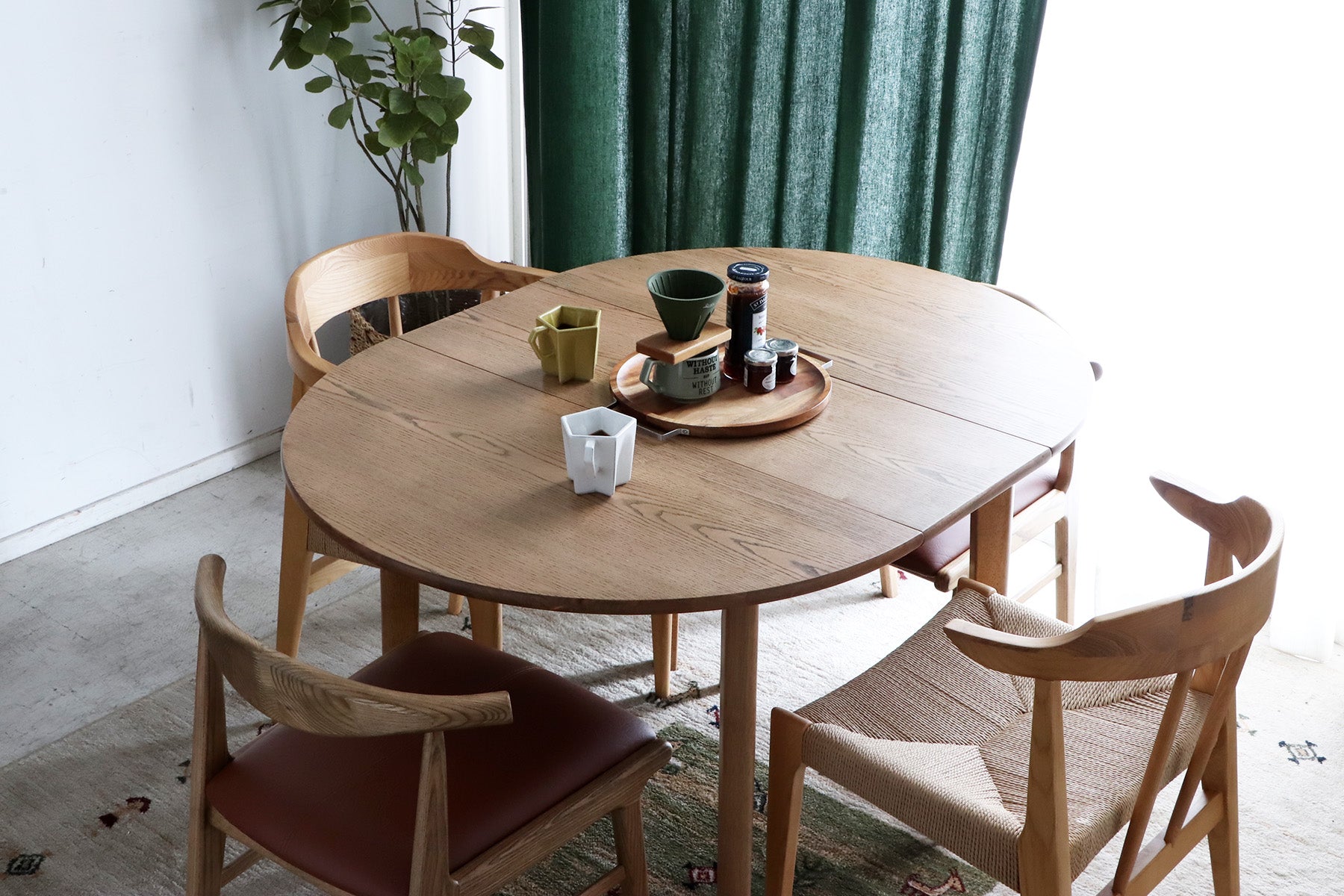 ARG - EX Round Dining Table