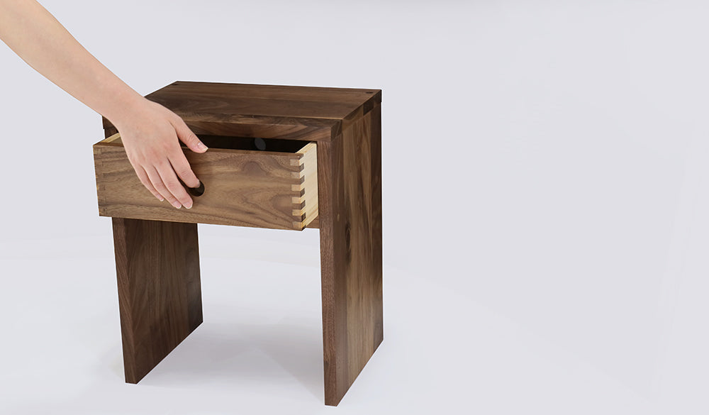 Tateno Mokkou - Raffine Night Table