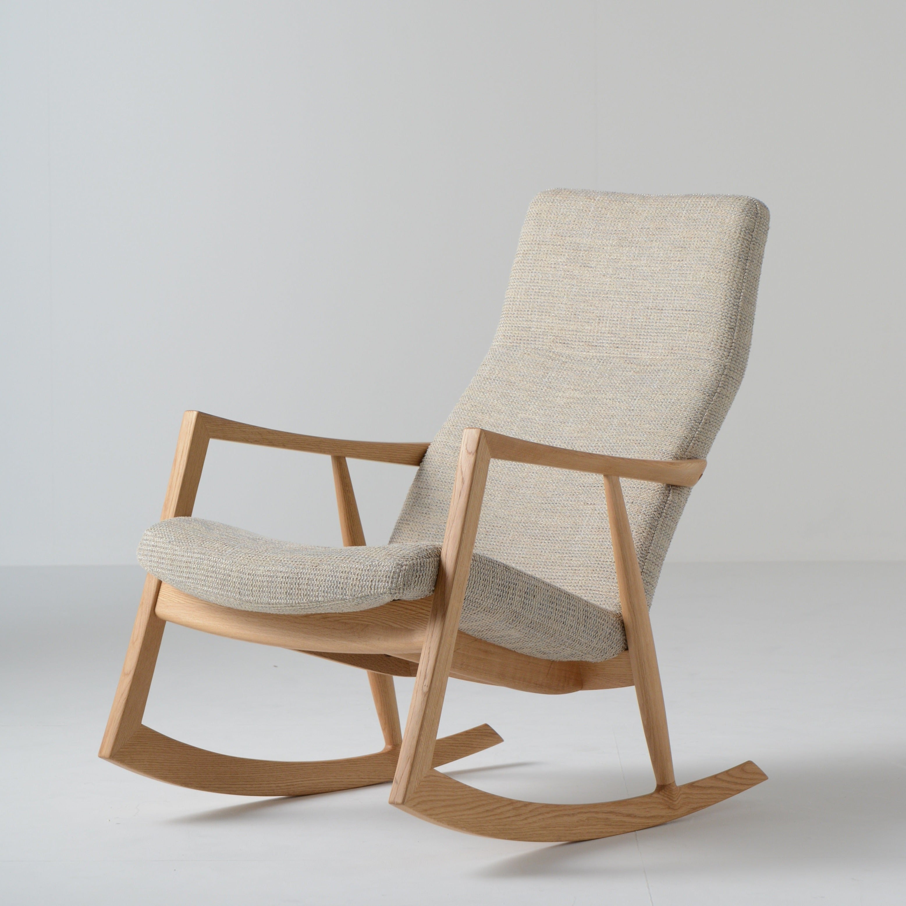 Nissin - Rocking Chair